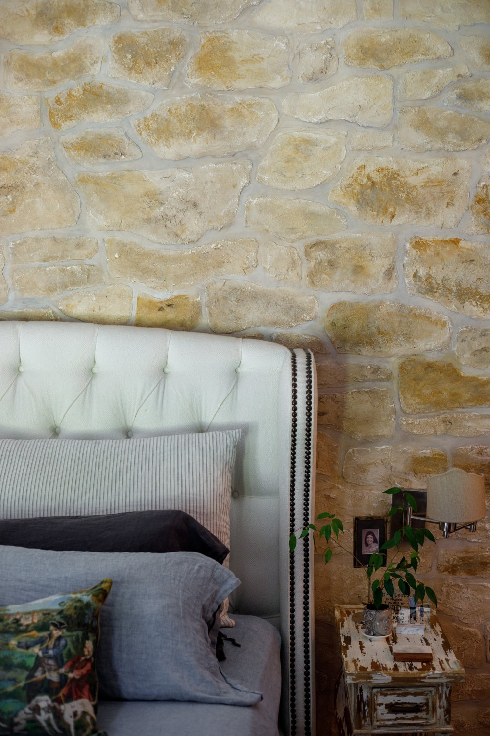 Stone stencil kit by The Detalles